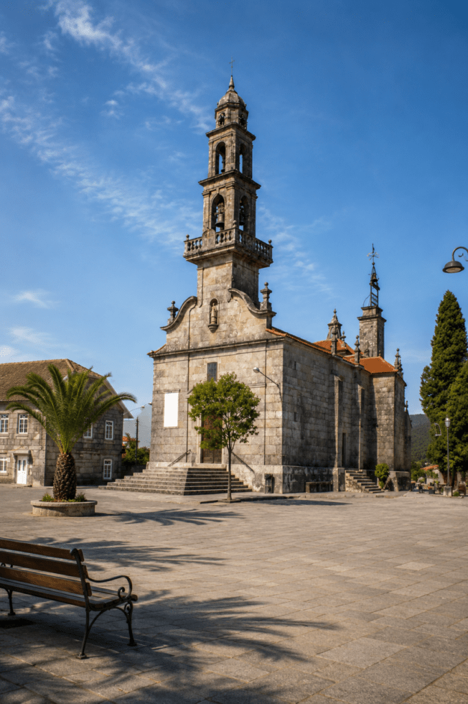 Iglesia de Fornelos de Montes y plaza principal en un día soleado, con arquitectura tradicional gallega de piedra y ambiente tranquilo en el corazón del municipio.