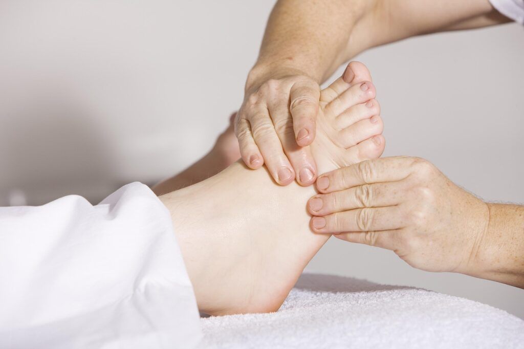 physical therapy, foot massage, massage, alternative medicine, blood circulation, circulatory disorders, relaxation, foot reflex zones, foot reflexology, homeopathy, reflexology, wellness, wellness treatment, physical therapy, physical therapy, reflexology, reflexology, reflexology, reflexology, reflexology