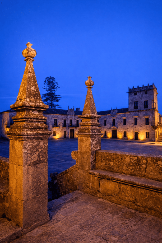 Plaza de Fefiñáns en Cambados, conjunto histórico de las Rías Baixas
