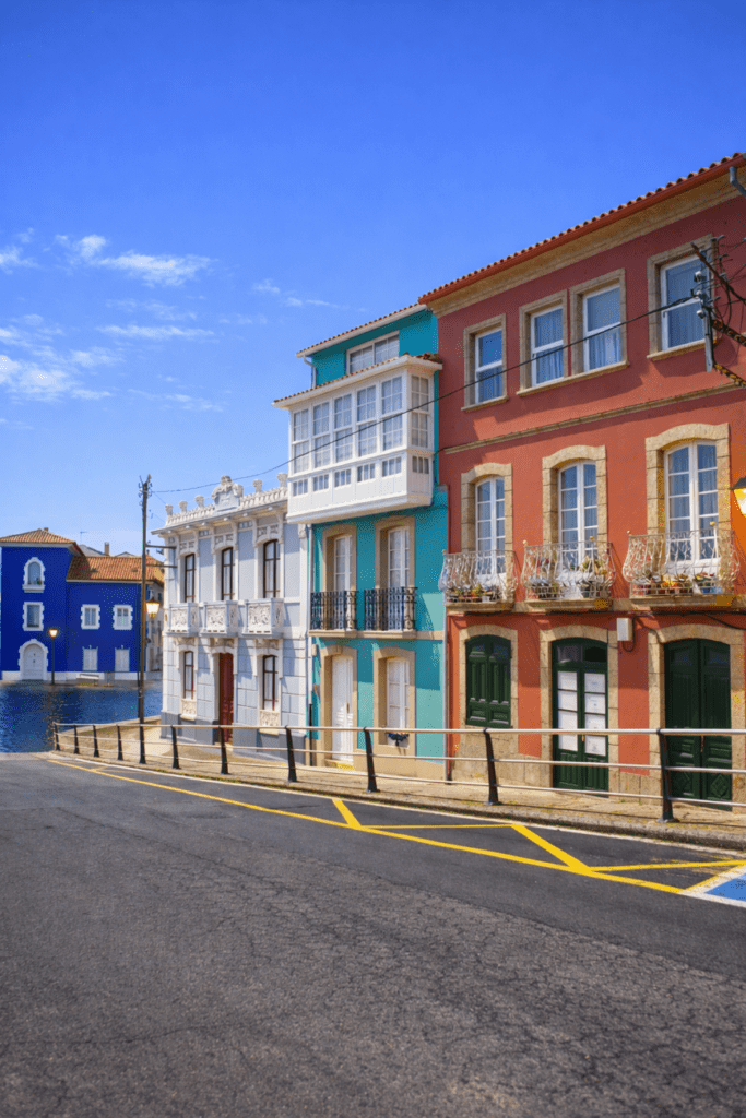 Redes pueblo costero A Coruña.