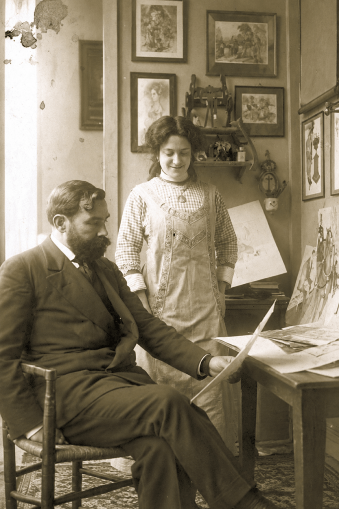 Fotografía de Alfonso Romero Mesa en su taller en Madrid.